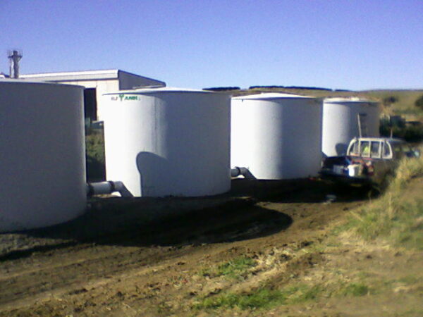 Floodwash Tanks - excellent for cleaning feedlots and cow yards